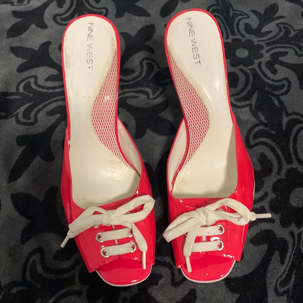 Neon Pink Lace Mules !